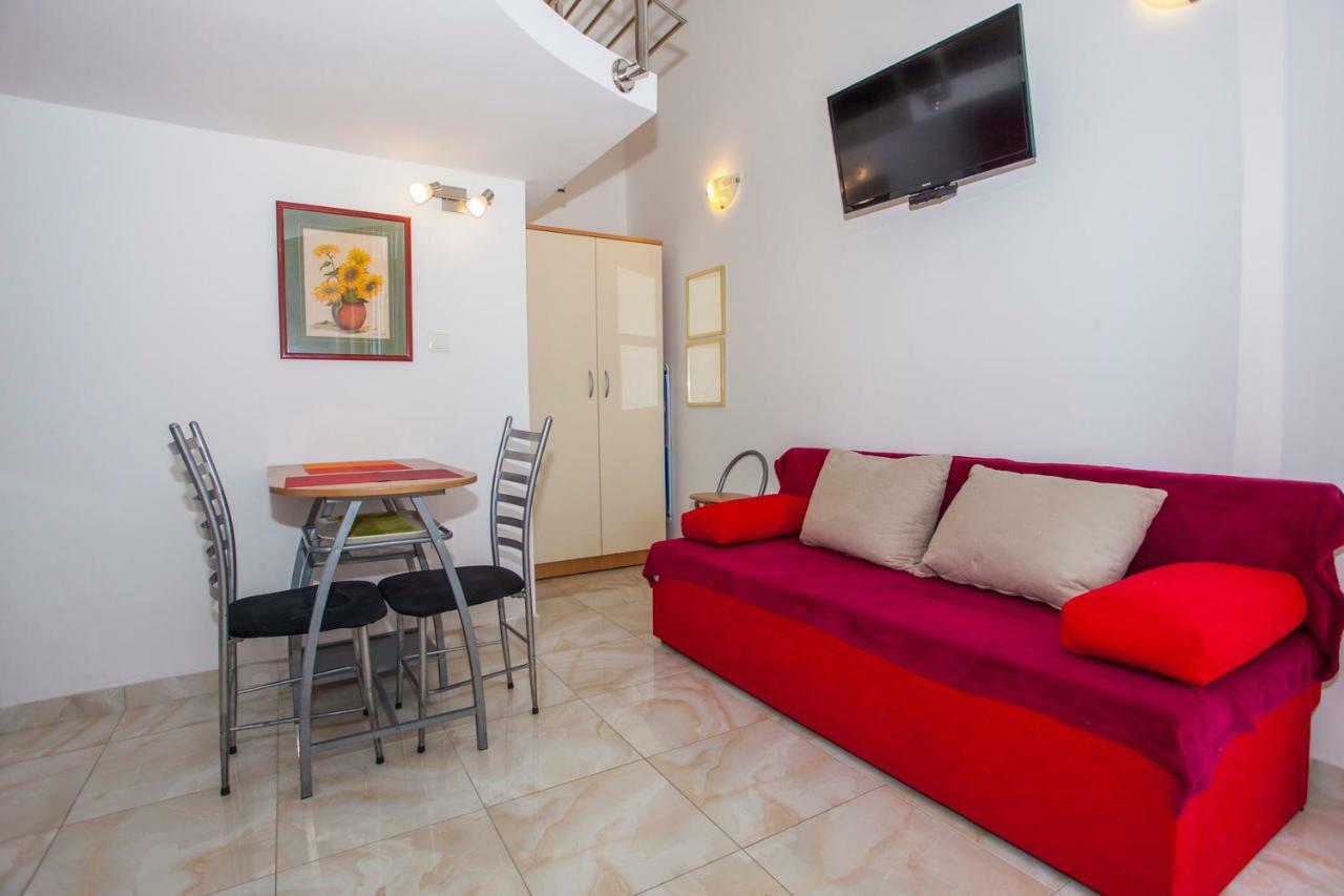 Apartments Lara Podgora Exterior foto
